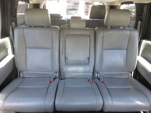 Used 2014 Toyota Sequoia Limited AWD/4WD image 20