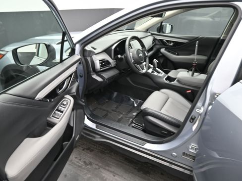 Used 2024 Hyundai Elantra SEL image 14