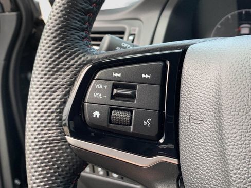 Certified 2024 Honda Ridgeline Black Edition image 17