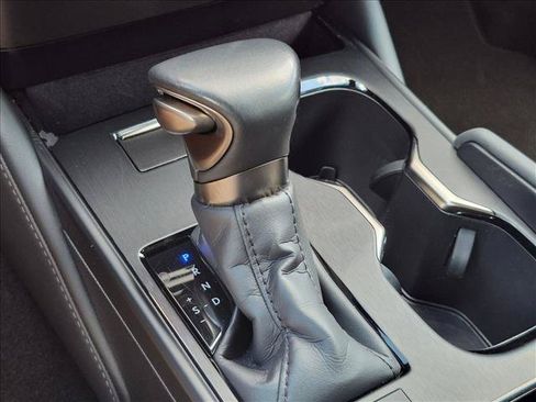 Used 2024 Lexus ES 350 w/ Accessory Package (Z1) FWD image 8