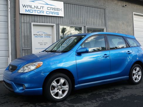 Used 2008 Toyota Matrix XR image 4