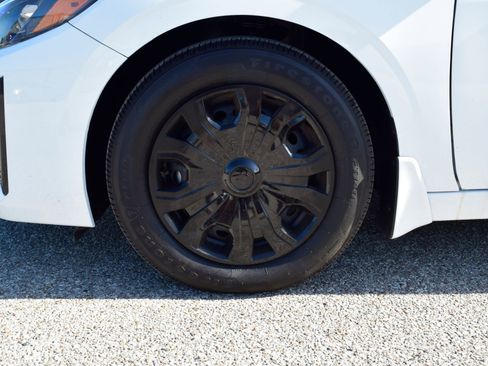 Used 2025 Nissan Sentra S image 25