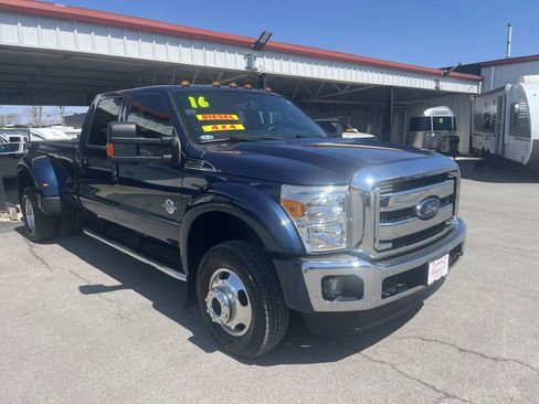 Used 2016 Ford F350 Lariat w/ Lariat Ultimate Package AWD/4WD image 6