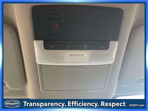 Used 2025 Nissan Rogue SV w/ Rock Creek Premium Package image 32