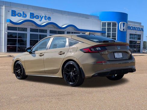 Certified 2025 Honda Civic Sport image 3