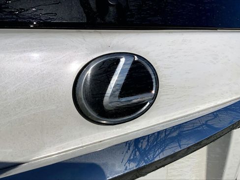 Used 2022 Lexus GX 460 Premium w/ Premium Package image 31