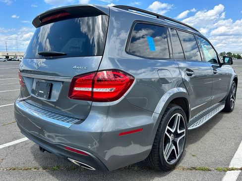 Used 2018 Mercedes-Benz GLS 550 4MATIC image 2