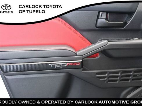 Used 2026 Toyota Tacoma TRD Pro AWD/4WD image 32