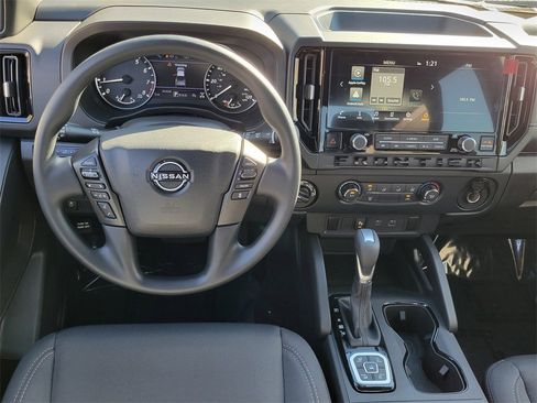 New 2026 Nissan Frontier SV image 5