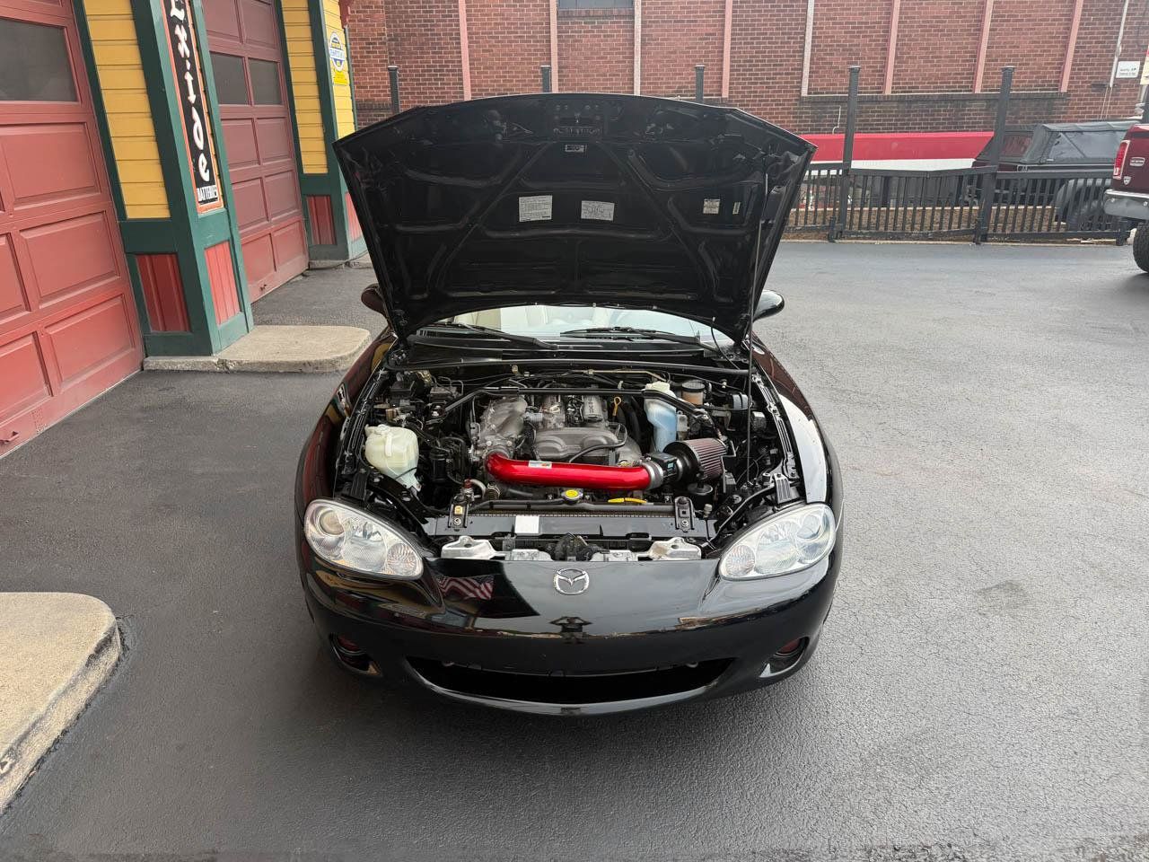 Used 2004 MAZDA MX-5 Miata LS RWD image 36