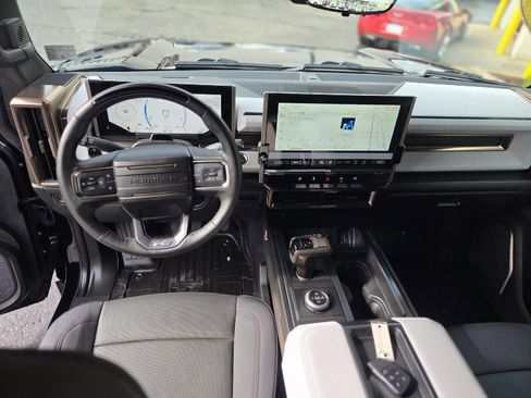 New 2025 GMC Hummer EV 2X image 95
