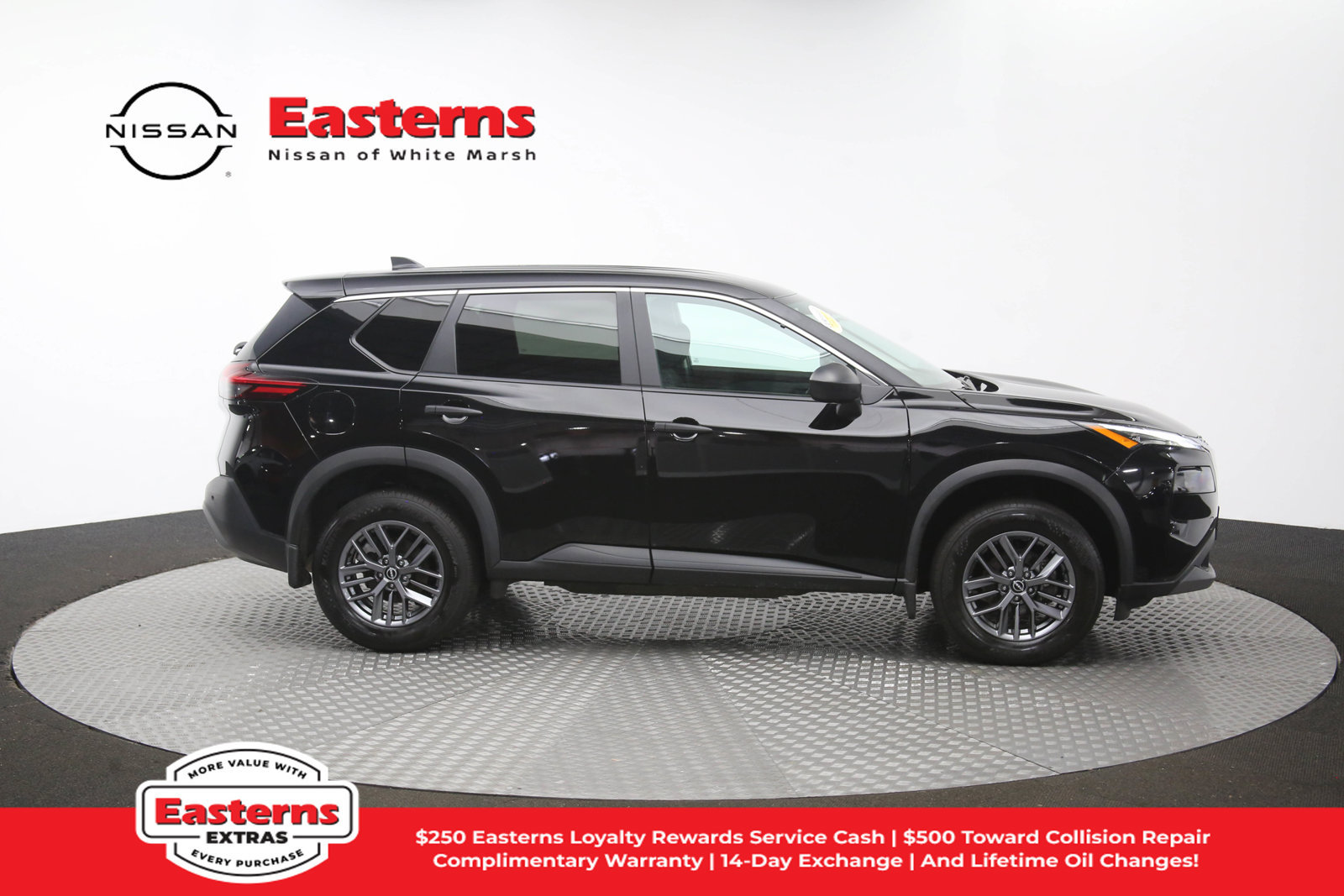 Used 2023 Nissan Rogue S AWD/4WD image 42