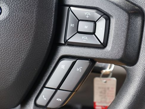 Used 2019 Ford F150 XLT AWD/4WD image 7