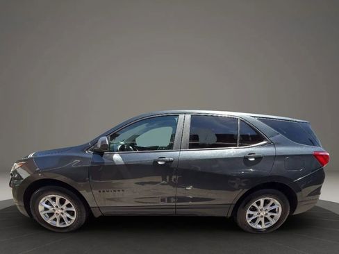 Used 2020 Chevrolet Equinox LS w/ LS Convenience Package image 8