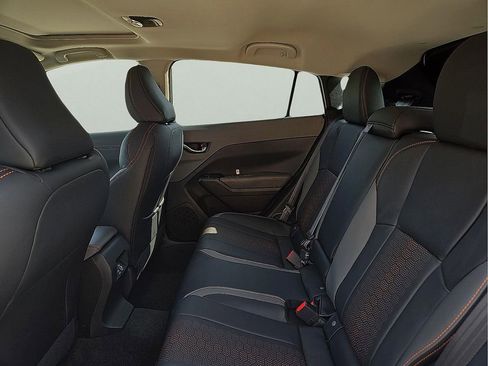 New 2025 Subaru Crosstrek 2.5i Limited image 10