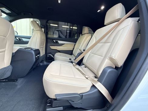 New 2026 Buick Enclave Preferred AWD/4WD image 24