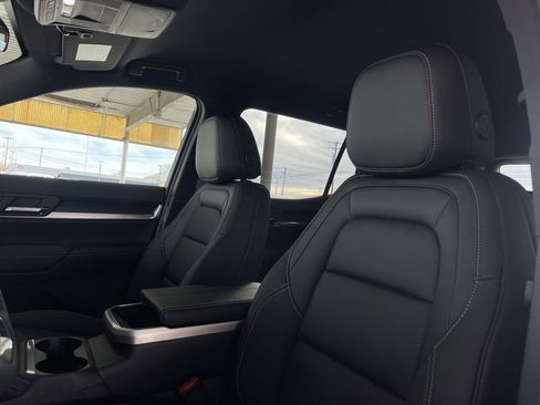 New 2026 GMC Terrain Elevation w/ Elevation Premium Package image 19