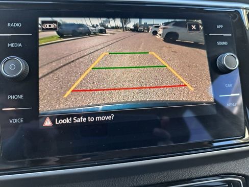 Used 2022 Volkswagen Atlas SE image 11