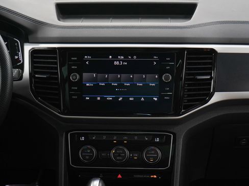 Used 2022 Volkswagen Atlas SEL Premium AWD/4WD image 15