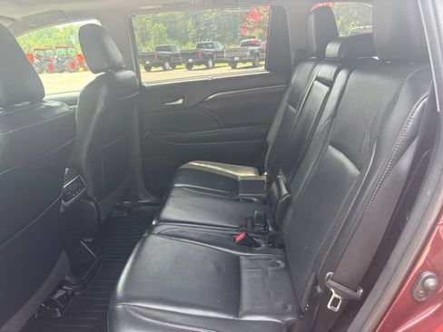 Used 2019 Toyota Highlander Limited AWD/4WD image 15