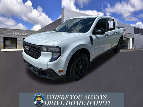 Certified 2025 Ford Maverick XLT w/ XLT Luxury Package AWD/4WD image 5