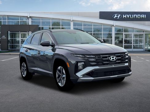 New 2026 Hyundai Tucson SEL Plus FWD image 11