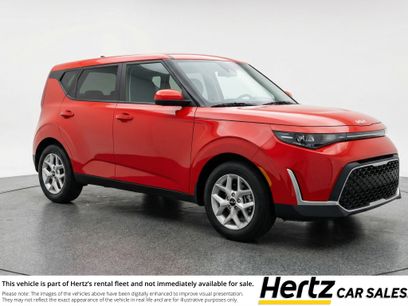 Used 2025 Kia Soul LX w/ LX Technology Package