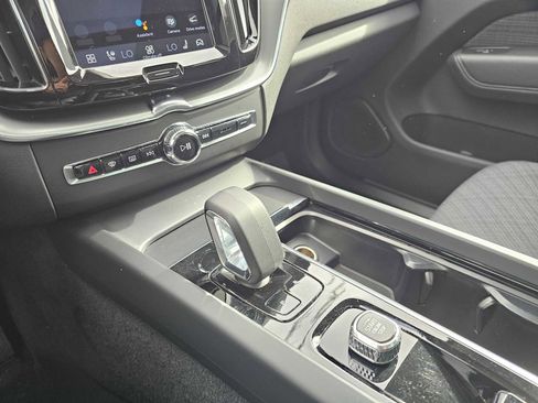 Certified 2023 Volvo XC60 T8 Core image 27