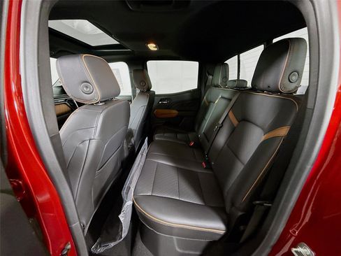 New 2026 GMC Canyon AT4 w/ Technology Plus Package image 19