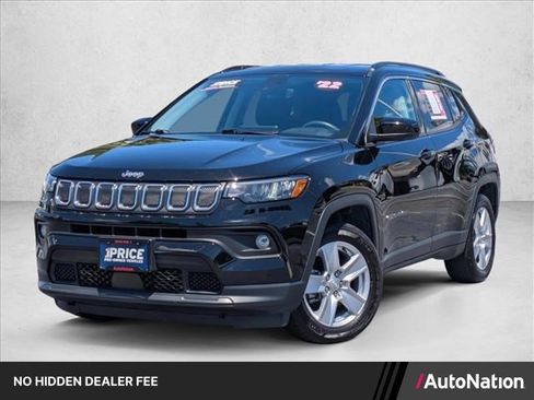 Used 2022 Jeep Compass Latitude w/ Convenience Group FWD image 1