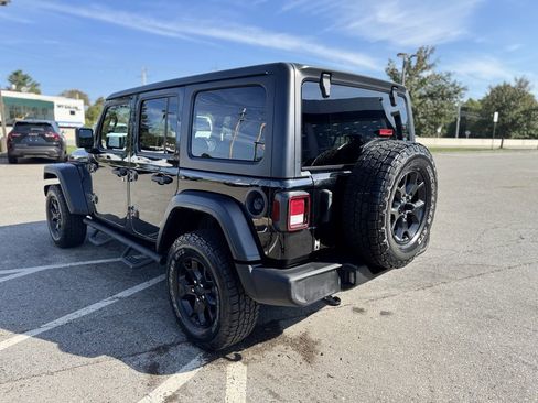 Used 2022 Jeep Wrangler Unlimited Sport image 4