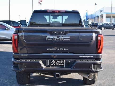 Certified 2024 GMC Sierra 2500 Denali Ultimate image 5