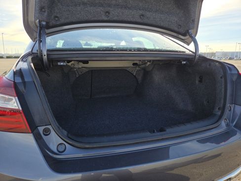 Used 2017 Honda Accord Sport Special Edition image 19