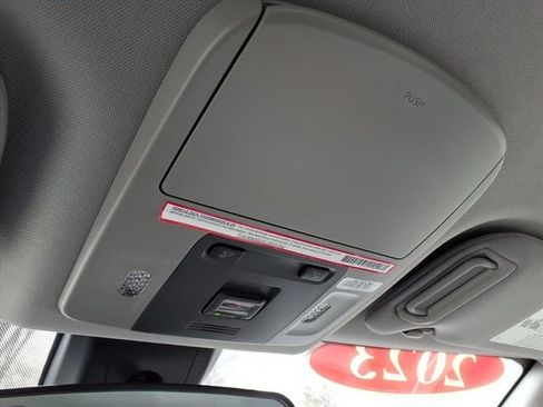 Certified 2023 Toyota Camry SE image 27