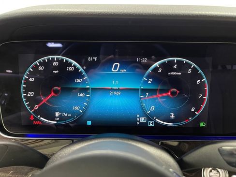 Used 2023 Mercedes-Benz E 350 4MATIC Sedan image 32