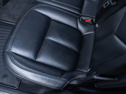 Certified 2018 Porsche Cayenne image 33