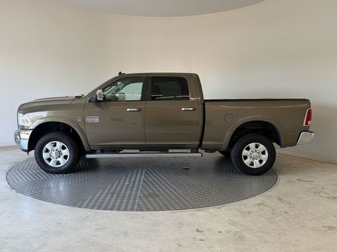 Used 2014 RAM 2500 Longhorn w/ Convenience Group AWD/4WD image 2