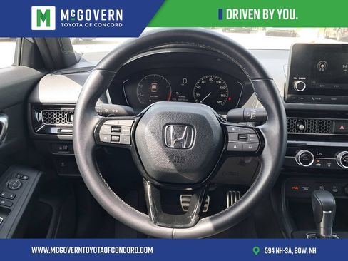 Used 2025 Honda Civic Sport image 26