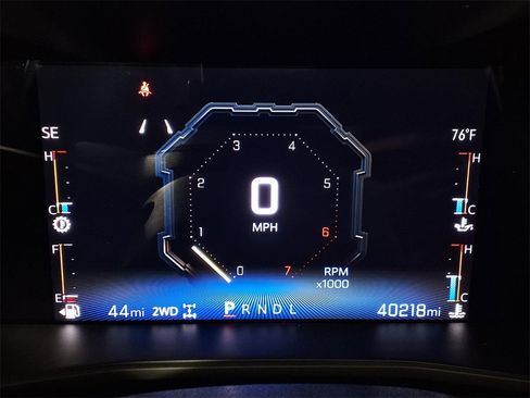 Used 2023 Chevrolet Colorado Trail Boss w/ Technology Package image 18