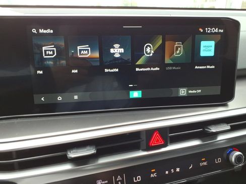 New 2026 Kia Sorento S FWD image 18