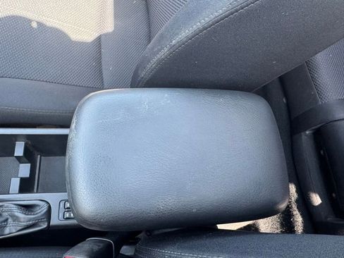 Used 2011 Subaru Forester 2.5X Premium w/ All-Weather Pkg image 19