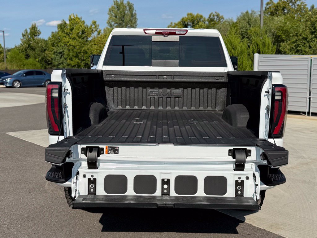 Used 2026 GMC Sierra 2500 AT4 w/ AT4 Premium Plus Package AWD/4WD image 43