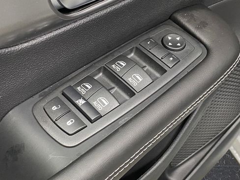 New 2026 Chrysler Pacifica Select w/ S Appearance Package AWD/4WD image 29