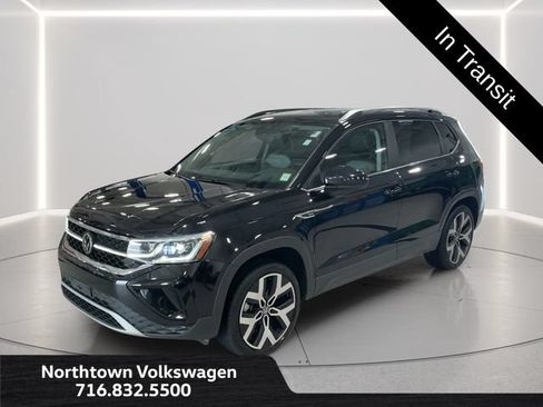 Used 2023 Volkswagen Taos SEL AWD/4WD image 1
