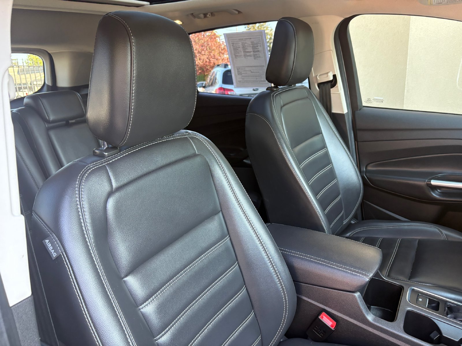 Used 2019 Ford Escape SEL AWD/4WD image 23
