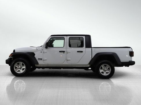 Used 2020 Jeep Gladiator Sport w/ Quick Order Package 24S image 2