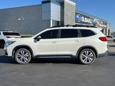 Used 2022 Subaru Ascent Limited w/ Technology Package AWD/4WD image 5