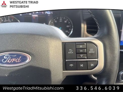 Used 2024 Ford Expedition Max Limited image 18