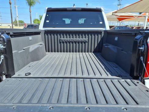 Certified 2025 Toyota Tacoma SR5 RWD image 9