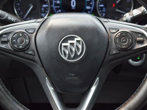 Used 2020 Buick Envision Premium w/ Driver Confidence Package AWD/4WD image 21